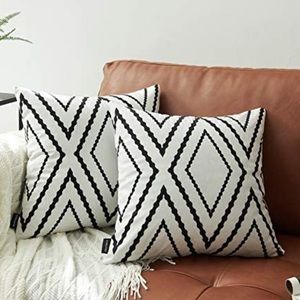 One Geometric Accent Pillow Cover